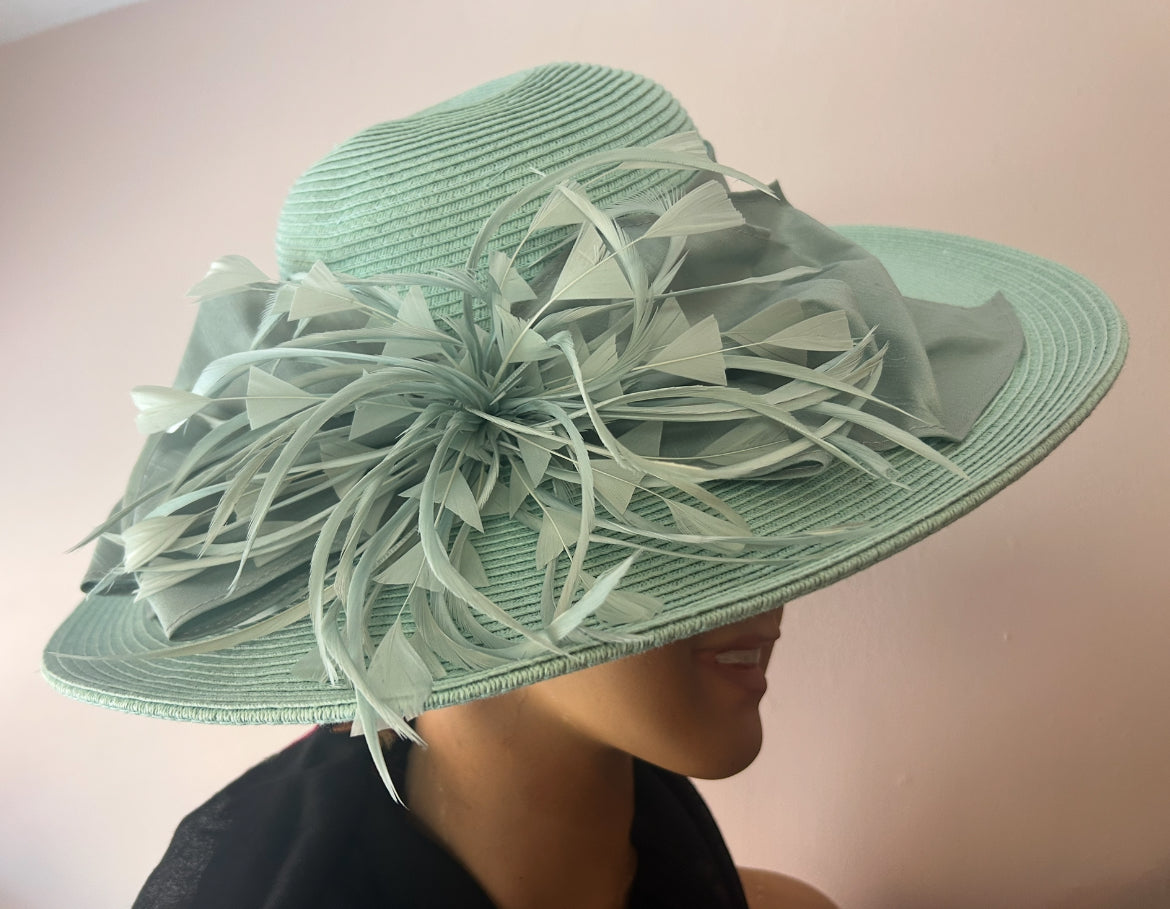Hats – Hopeless Romantic