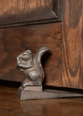 Squirrel Door Wedge
