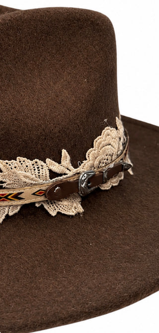 Texas-Two-Step Lace Trim Cowgirl Hat