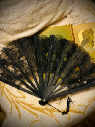 Cotillion Purse Fan