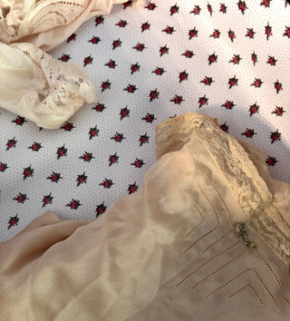 Scented Rosebud Drawer Liners