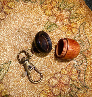 Lucky Acorn Purse Tag & Stash