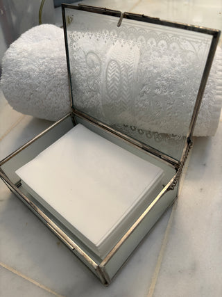 Frosted Glass Box & Linen Scented Laundry Sheets