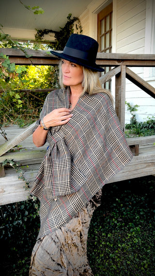 Cozy Keyhole Restaurant Wrap