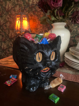 Scaredy Cat Candy Bucket