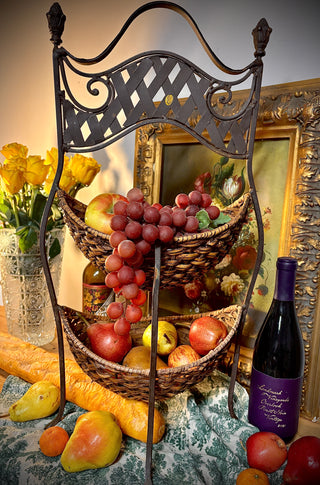 Rustique French Wicker Valet