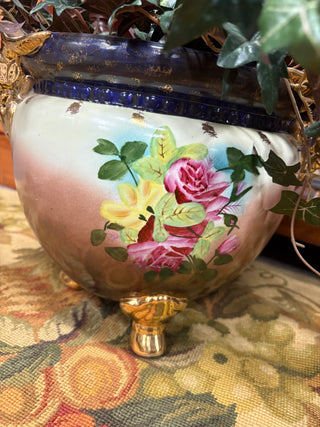 “Forest Lodge” Potbelly Planter