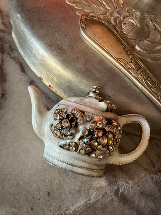 “Spot of Tea” Pin