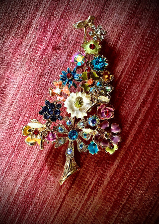 Fairies Flower Tree Coat Pin