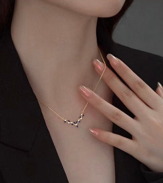 Cristal Bleu Necklace