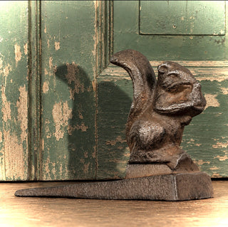 Squirrel Door Wedge