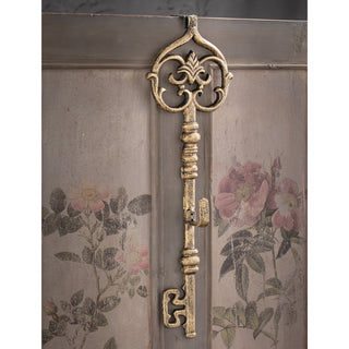 Cottage Key Wreath Hanger