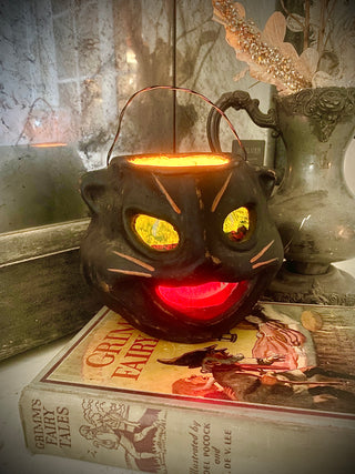 Poe’s Pussycat Lantern & Candy Bucket